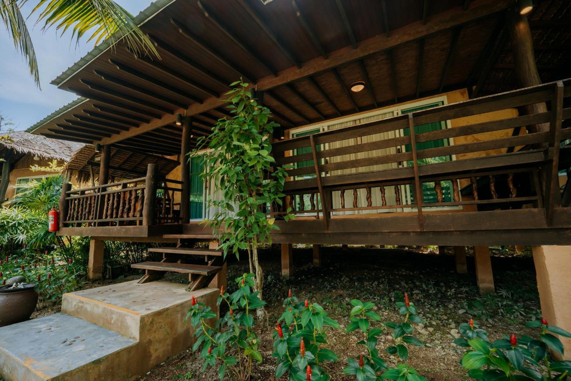 Ban Sainai Resort- Sha Extra Plus Aonang'S Green Resort Ao Nang Exterior photo